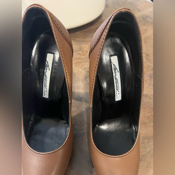 Brian Atwood Lavinia Safari Women's shoes size 7 - Picture 4 of 11